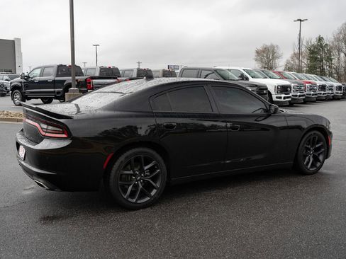 Used 2023 Dodge Charger SXT w/ Blacktop Package image 10