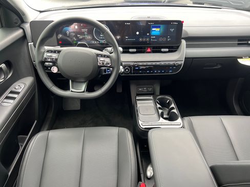 New 2026 Hyundai Ioniq 5 SEL image 18