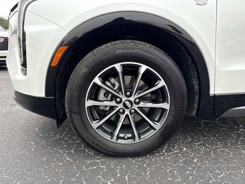 Certified 2024 Cadillac XT4 Sport image 10