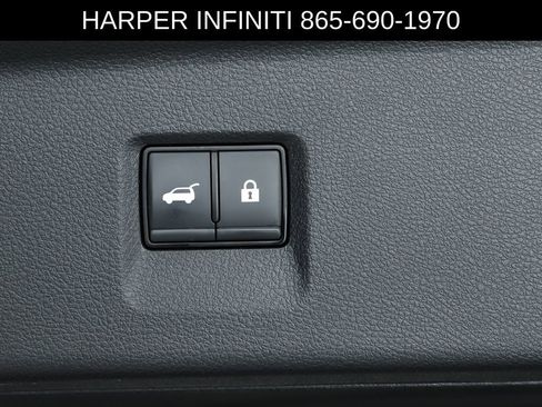 Used 2023 INFINITI QX60 Sensory w/ Cargo Package AWD/4WD image 30