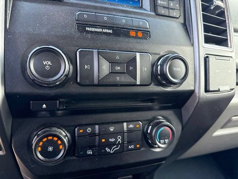 Used 2017 Ford F250 XLT w/ FX4 Off-Road Package AWD/4WD image 19
