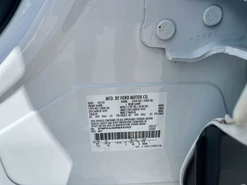 Used 2024 Ford Edge SEL AWD/4WD image 26