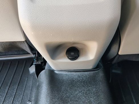 Used 2018 Hyundai Sonata SEL w/ Cargo Package FWD image 33