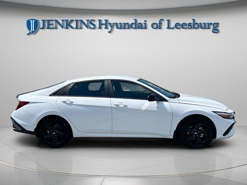 New 2026 Hyundai Elantra Sport image 3