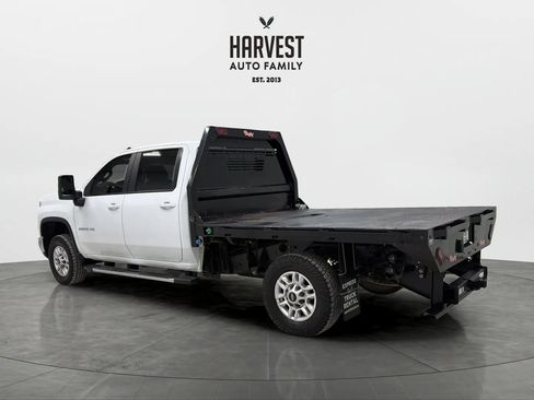 Used 2024 Chevrolet Silverado 2500 LT w/ Convenience Package image 4