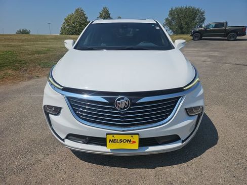 Used 2024 Buick Enclave Essence w/ Experience Buick Package AWD/4WD image 8
