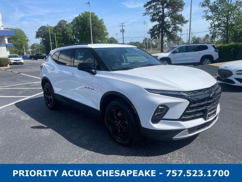 Used 2023 Chevrolet Blazer LT w/ Convenience Package AWD/4WD image 7