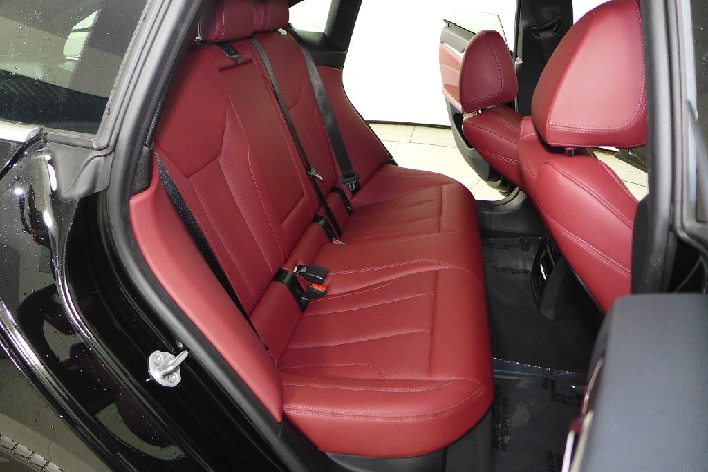 Certified 2024 BMW i4 eDrive35 w/ Convenience Package RWD image 20