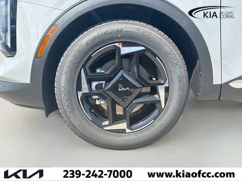 New 2026 Kia Sportage EX image 39