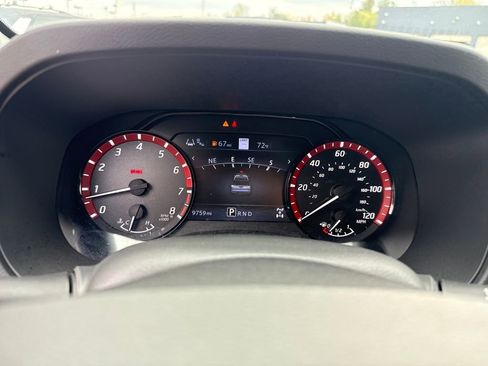 Used 2025 Nissan Frontier PRO-4X w/ Pro Premium Package image 16