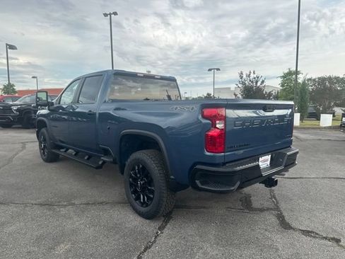 New 2026 Chevrolet Silverado 2500 Custom w/ Custom Value Package AWD/4WD image 5