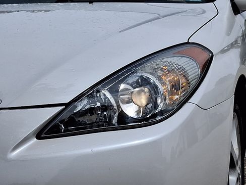 Used 2005 Toyota Solara SE FWD image 10