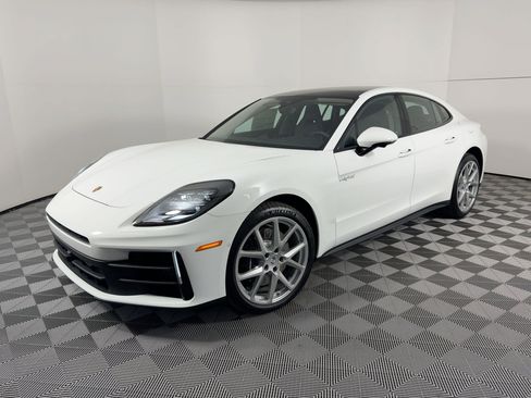 New 2026 Porsche Panamera 4 AWD/4WD image 1