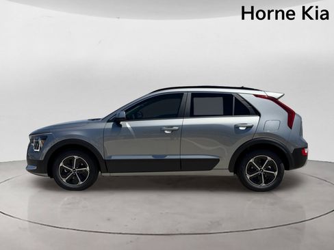 New 2026 Kia Niro LX FWD image 6