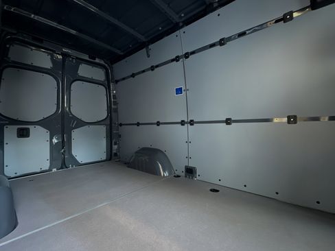 New 2025 Mercedes-Benz Sprinter 2500 image 14