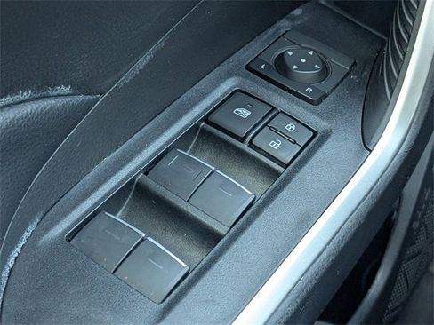 Used 2023 Toyota RAV4 XLE image 21