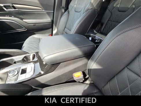 Used 2023 Kia Telluride SX Prestige X-Pro AWD/4WD image 32