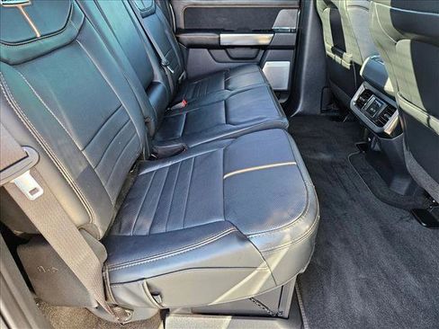 Used 2024 Ford F450 Platinum w/ FX4 Off-Road Package image 18