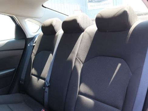 Used 2020 Kia Forte LXS FWD image 17