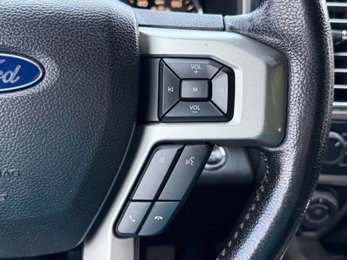 Used 2016 Ford F150 Lariat AWD/4WD image 27
