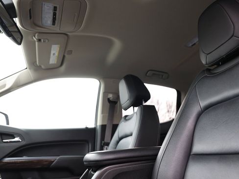 Used 2019 GMC Canyon SLT w/ Driver Alert Package image 23