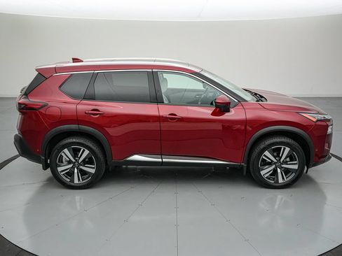 Used 2023 Nissan Rogue SL w/ SL Premium Package AWD/4WD image 3