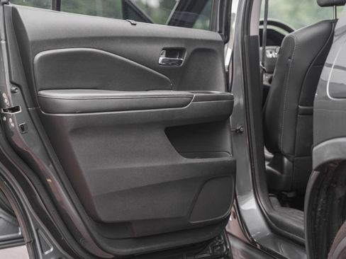 Used 2019 Honda Pilot EX-L image 40