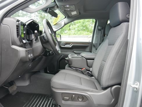 Certified 2023 Chevrolet Silverado 1500 LT AWD/4WD image 13