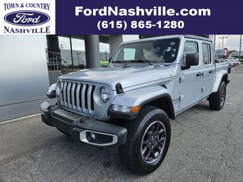 Used 2023 Jeep Gladiator Overland image 1