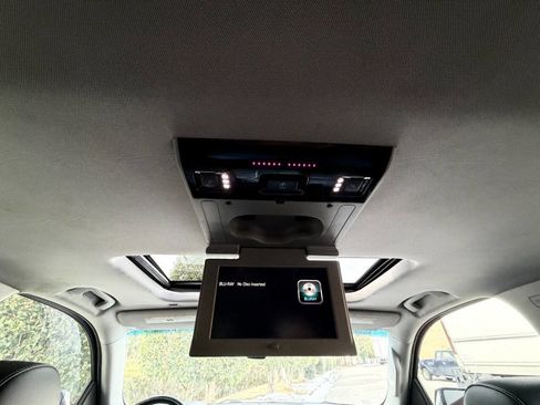 Used 2015 Chevrolet Tahoe LTZ image 34