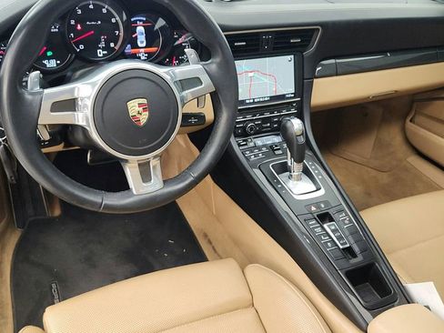 Used 2014 Porsche 911 Turbo S image 36