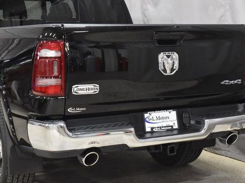Used 2023 RAM 1500 Limited image 9