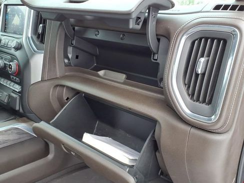 Used 2021 Chevrolet Silverado 2500 LTZ image 22