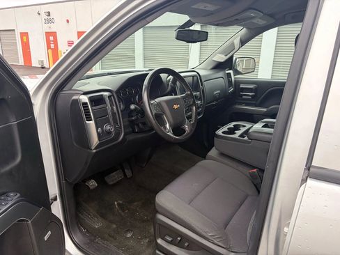 Used 2018 Chevrolet Silverado 1500 LT w/ All Star Edition image 10