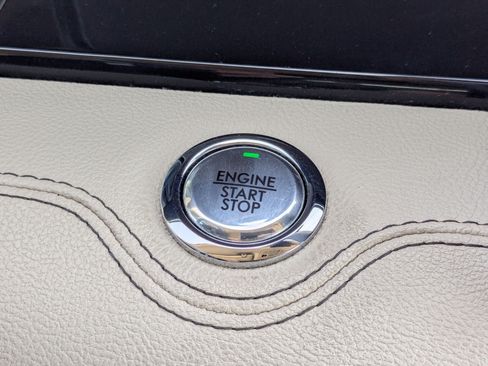 Used 2020 Lincoln Navigator Reserve w/ Luxury Package AWD/4WD image 18