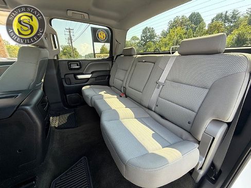 Used 2015 Chevrolet Silverado 1500 LT w/ LT Convenience Package AWD/4WD image 16