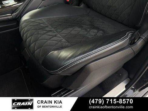 Used 2017 Mercedes-Benz G 550 Squared image 22