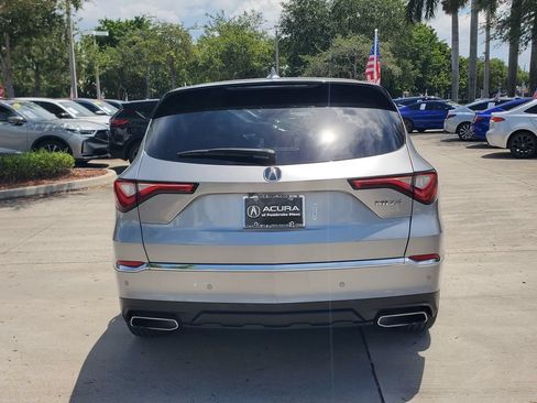 Used 2024 Acura MDX FWD w/ Technology Package image 6