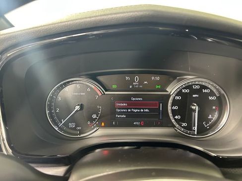 Certified 2025 Cadillac XT5 Luxury image 17