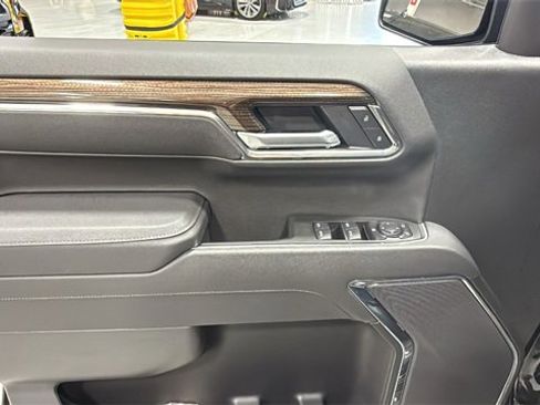 New 2025 Chevrolet Silverado 1500 LT w/ Convenience Package II image 23