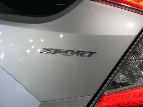 Used 2018 Honda Civic Sport image 10