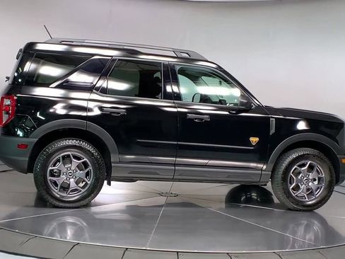 Used 2024 Ford Bronco Sport Badlands image 9