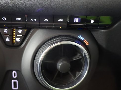 Used 2021 Chevrolet Blazer LT image 44