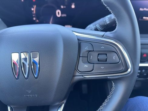Used 2025 Buick Encore GX Preferred image 35