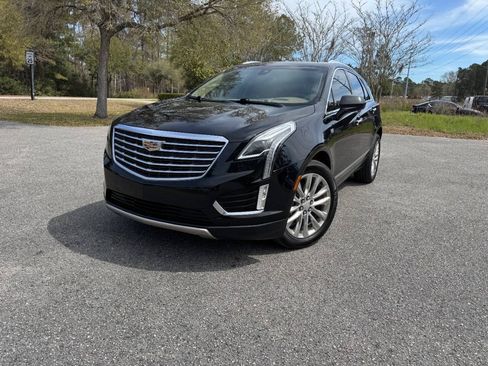 Used 2017 Cadillac XT5 Platinum AWD/4WD image 30