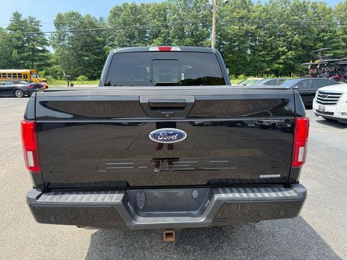 Used 2018 Ford F150 XLT w/ Equipment Group 302A Luxury AWD/4WD image 9