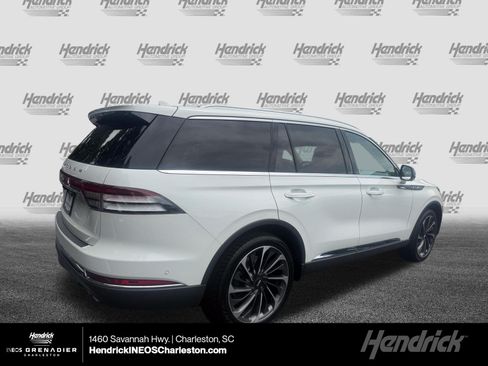 Used 2020 Lincoln Aviator Reserve w/ Equipment Group 202A AWD/4WD image 1
