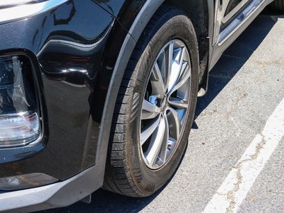 Used 2020 Hyundai Santa Fe SEL w/ Convenience + Premium Package