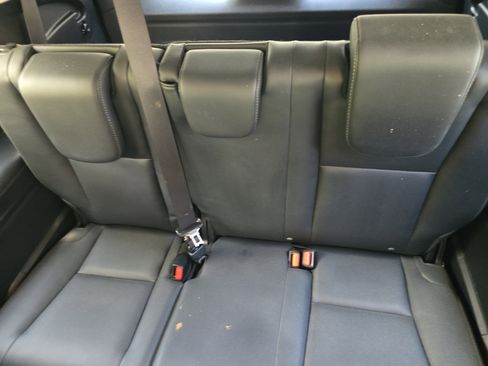 Used 2023 Subaru Ascent Touring AWD/4WD image 16
