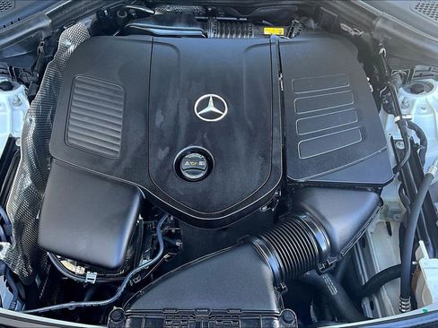 Certified 2023 Mercedes-Benz GLC 300 4MATIC image 34